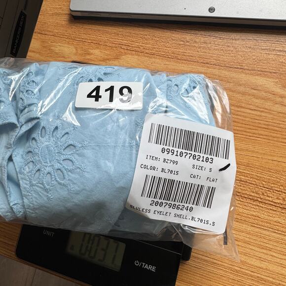 J.Crew Eyelet Shell Tank Top SZ S Chateau Blue Lined Sleeveless Crew Neck Cotton - Picture 7 of 7